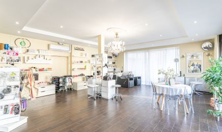 R shop : Manucure à Gennevilliers
