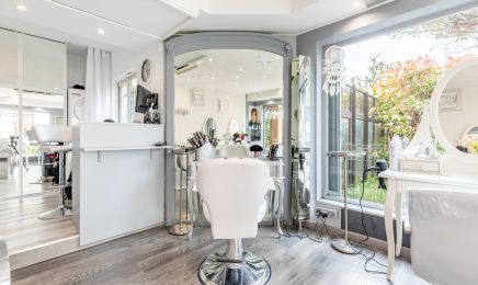 Art Métal : Coiffeur à Mandelieu-la-Napoule