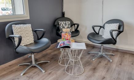 Un Hair de Plume : Coiffeur à Pont-Saint-Esprit