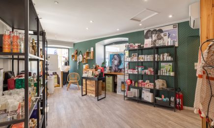 La Malle aux Parfums : Institut de beauté à Blain