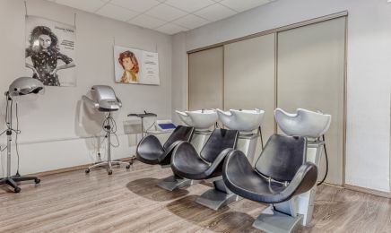 Col Fabienne : Coiffeur à Saint-Jean-de-Maurienne