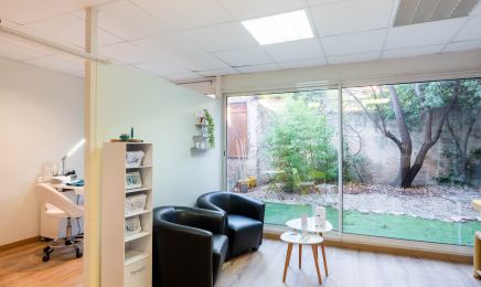 Adonia Institut  : Coiffeur à Sausset-les-Pins