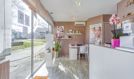 L’essenti-elle : Manucure à Castres-Gironde