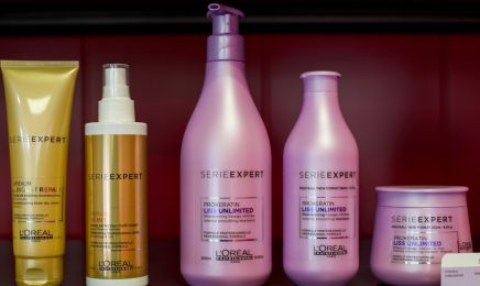 De Mèche Avec Vous : Coiffeur à Les Loges