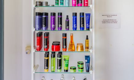 Emil et une coiffure : Coiffeur à Tramoyes