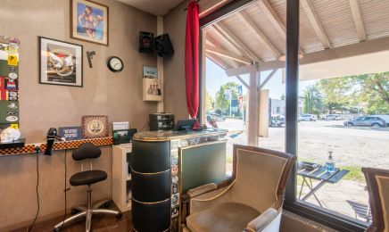Mister Haircut - Labège Village - Artisan Coiffeur pour hommes  : Coiffeur à Labège