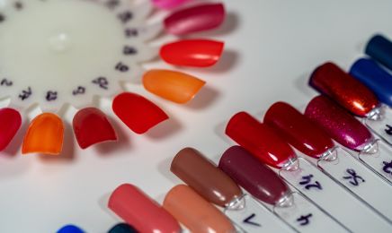 Secrets de Beauté : Manucure à Saran