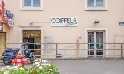 Giulian coiffeur de l’ile barbe : Coiffeur à Lyon