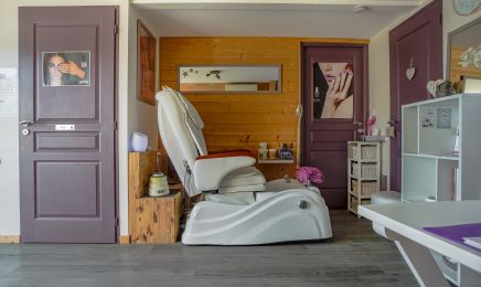 M les ongles : Institut de beauté à La Brède