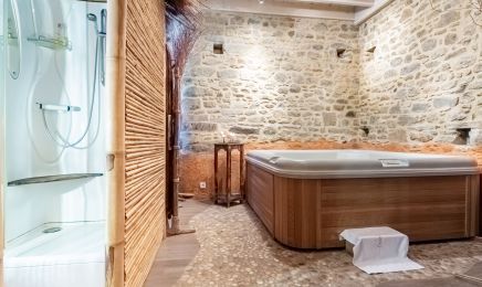 Anthéa institut spa : Institut de beauté à Coutances