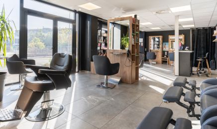 Signature Hair Designer : Barbier à Mérignac