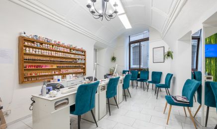 Bang Nails - L'Aspic : Manucure à Nîmes