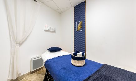 BIOTECH ESTHETIC INSTITUT  : Manucure à Saint-Maximin-la-Sainte-Baume