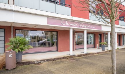 Un autre regard : Coiffeur à Châteaubourg