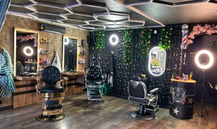 Hitch Barber Shop : Institut de beauté à La Couronne