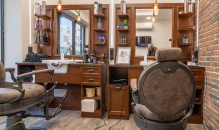 Lui Coiffeur Homme Barbier - Sainte Maxime  : Coiffeur à Sainte-Maxime