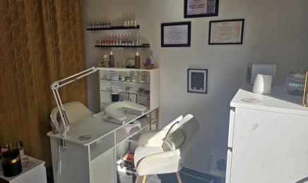 QF Beauty : Manucure à Vayres