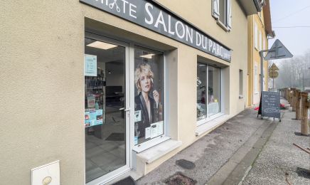 Salon du parc : Barbier à Saint-Chef