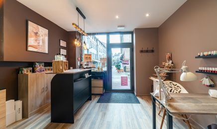 Adelys Beauté : Manucure à Mâcon