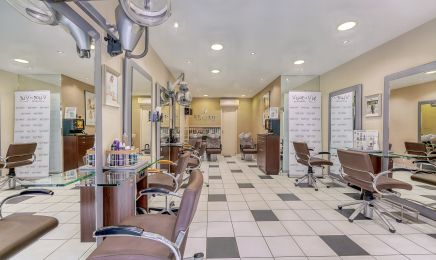 Viva La Vie by Arnault Coiffure - Saint Jean : Coiffeur à La Rochelle