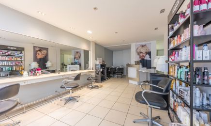 Julie Coiffure : Coiffeur à Lorient