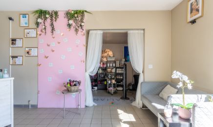 Ela Nails : Institut de beauté à Villeneuve-Saint-Georges
