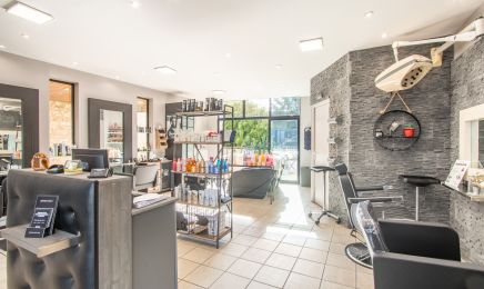 Le s : Coiffeur à Chinon