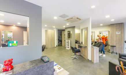 Entr'Act : Coiffeur à Fontaines-Saint-Martin