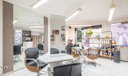 Créa Coiffure  : Coiffeur à Dardilly