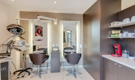 Antoinette coiffure & Institut Sophie  : Manucure à Dourdan