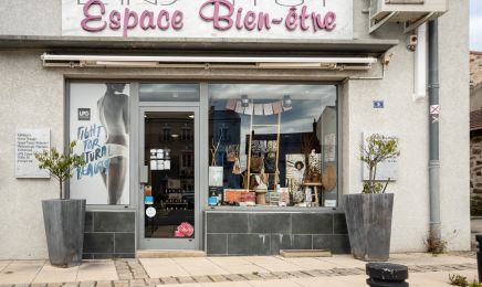 Espace bien être : Manucure à Saint-Just-Malmont