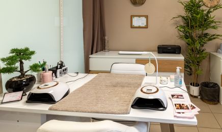 Beauté éternelle (pour femme uniquement)  : Manucure à Ozoir-la-Ferrière
