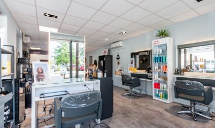 Coiffure Aurel'Hair : Coiffeur à Monnaie