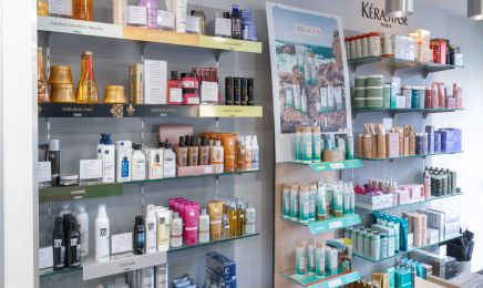 Angele Coiffure : Manucure à Thiers