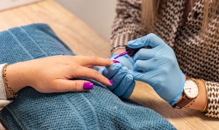 O Petits Soins  : Manucure à Boujan-sur-Libron