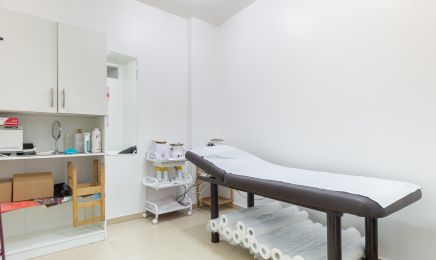 LILI BEAUTE : Manucure à Paris