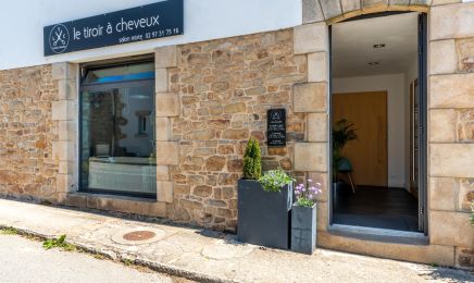 Le tiroir a cheveux : Coiffeur à Plougoumelen
