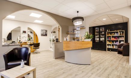 Fushion Hair : Coiffeur à Rontalon