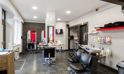 De Mèche Avec Vous : Coiffeur à Les Loges