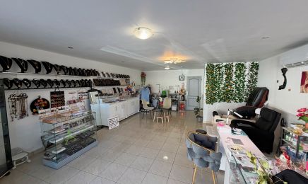 Le bonheur de Cathy  : Manucure à Gueugnon