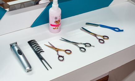 Le petit salon  : Coiffeur à Still