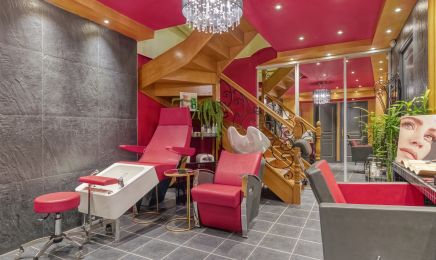 LR Coiffure et Esthétique  : Coiffeur à Paris