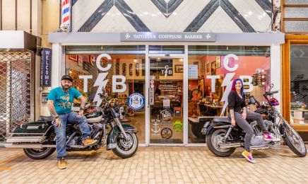 TCB - Tatoueur Coiffeuse Barbier : Coiffeur à Vichy