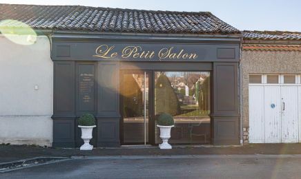 Le Petit Salon Cognac : Coiffeur à Cognac