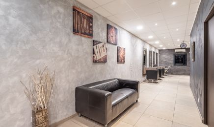 L’imprevu : Coiffeur à Challes-les-Eaux