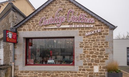 Caroline coiffure : Institut de beauté à Saint-Marc-le-Blanc