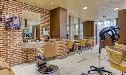 LR Coiffure et Esthétique  : Coiffeur à Paris