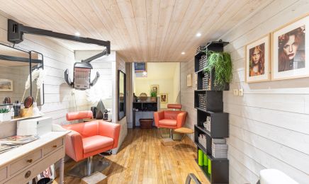 Carré N°5 : Coiffeur à Saint-Briac-sur-Mer