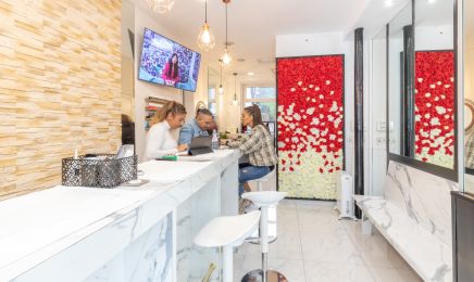 OG nail bar  : Manucure à Paris