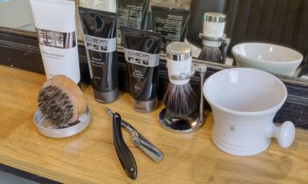 Contraste : Barbier à Beaussais-sur-Mer